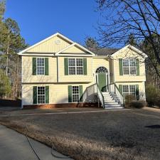 TOP-QUALITY-HOUSE-WASH-AND-DRIVEWAY-CLEANING-IN-SUWANEE-GA 2